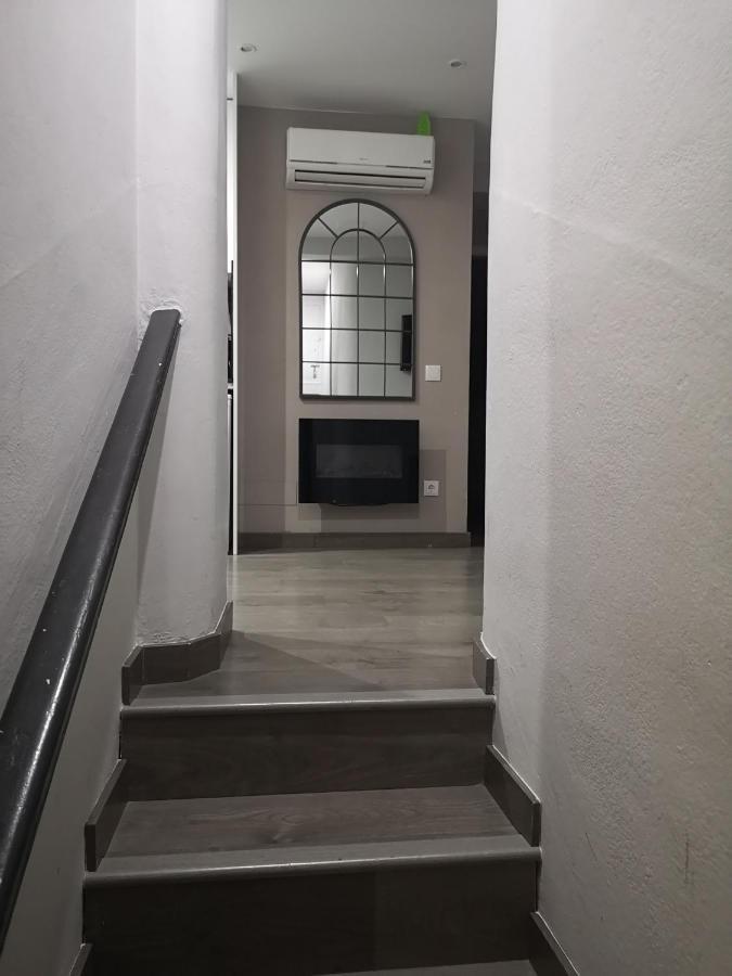 Aparteasy - Eixample Center Barcelona Buitenkant foto
